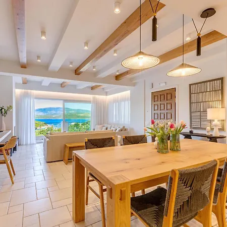Villa Agios Stefanos Bay - Maria