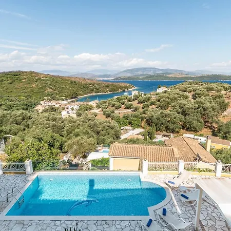 Agios Stefanos Bay - Maria Άγιος Στέφανος